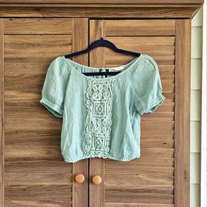 Foam green mint crop top size S with elastic bands light weight